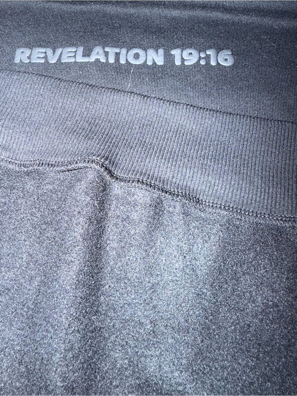 Kind Regards Women's Black "Jesus Is King" Graphic Sweatshirt Size L NWT - Picture 10 of 10